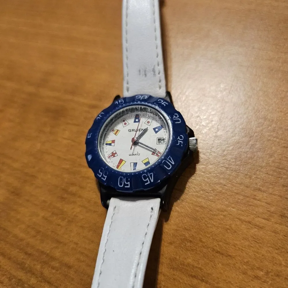 Ladies Gruen White Navy Blue Nautical Flag Quartz Water Resistant‎ NEW Battery